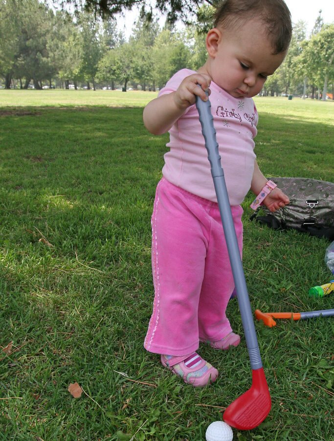 Golf pour les tout-petits (4-6 ans) : à quoi ressemble une vraie séance d&rsquo;éveil ?