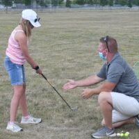 Stages de golf pendant les vacances scolaires : comment ça se passe pour un enfant ?