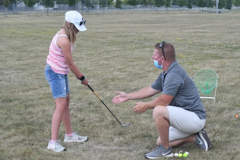 Stages de golf pendant les vacances scolaires : comment ça se passe pour un enfant ?