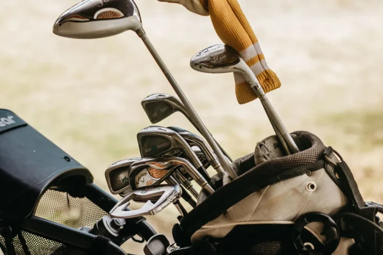 Clubs de golf d&rsquo;occasion : prix, où acheter, quoi vérifier